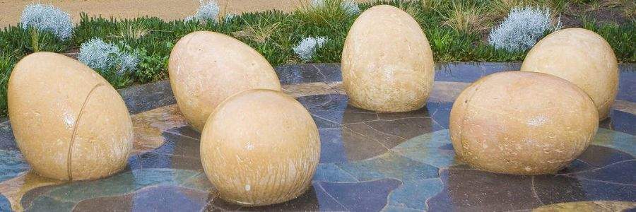 indigenous egg sculpture