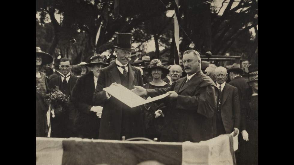 Edwin G. Adamson, City of Sandringham Celebrations, 21st March 1923, sepia photograph